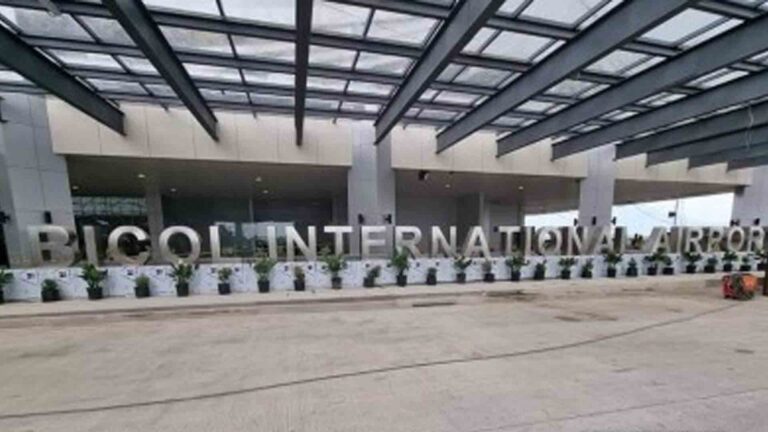 Duterte Opens PH’s ‘Most Scenic’ Airport In Bicol