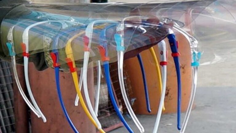 5 DIY Ideas To Recycle Your Disposable Face Shields