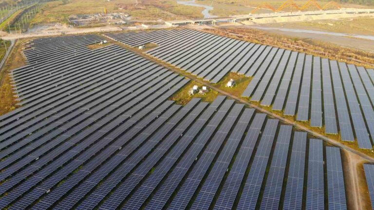 CREIT Receives Permit To Sell From SEC