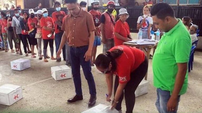 591 Typhoon-Hit Families In Dinagat Town Get Food Aid