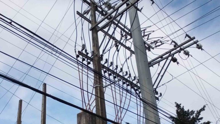 Bacolod, Adjacent Areas Get Lower Power Rate For October