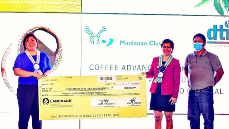 DA Gives Php1.2 Million Support To Davao Oriental Coffee Industry