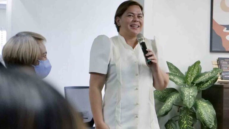VP Sara Duterte Joins Revilla In Relief Distribution In Cavite