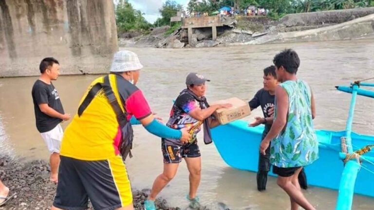Cabinet Members Assess Needs Of Paeng-Hit Antique