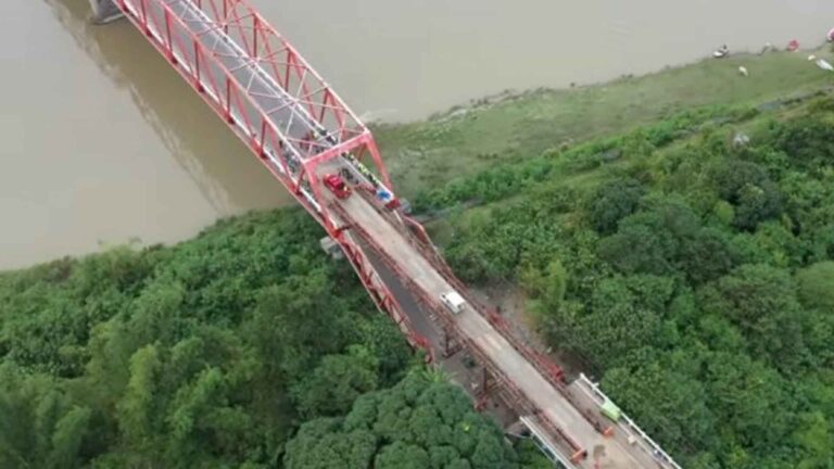 Collapsed Bridge In Pangasinan Reopens To Light Vehicles