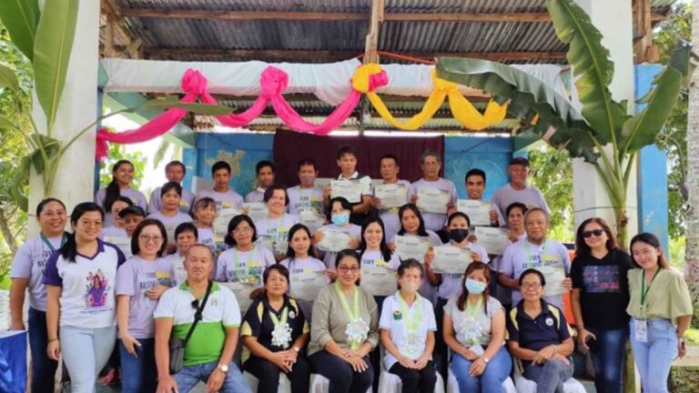 Samar Farmers Learn How To Become Entrepreneurs