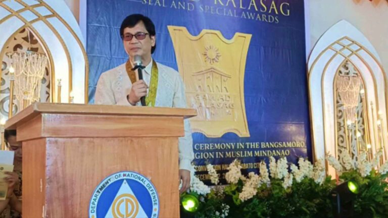 Interior Secretary Abalos Bestows DILG’s ‘Kalasag’ Awards To 16 BARMM LGUs
