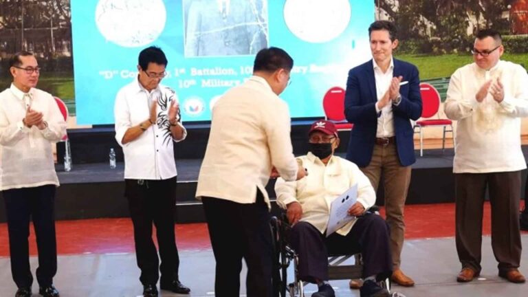 WWII Veterans In Negros Oriental Honored With US Congressional Gold Medal