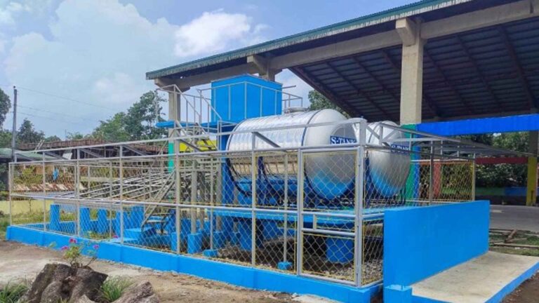 Solar-Powered Facilities Supply Clean Water To Remote Albay Areas