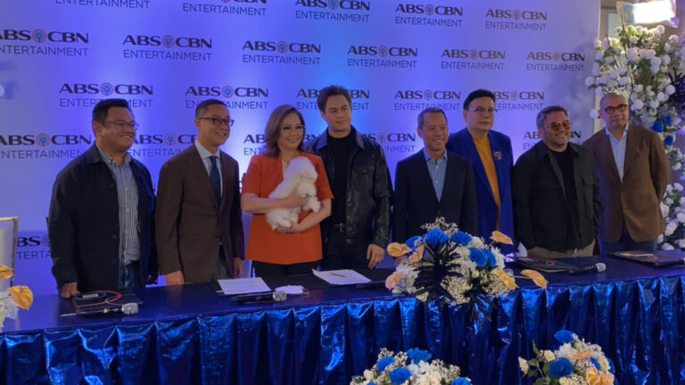 Enrique Gil Remains A Kapamilya, Signs Exclusive Contract With Abs-Cbn