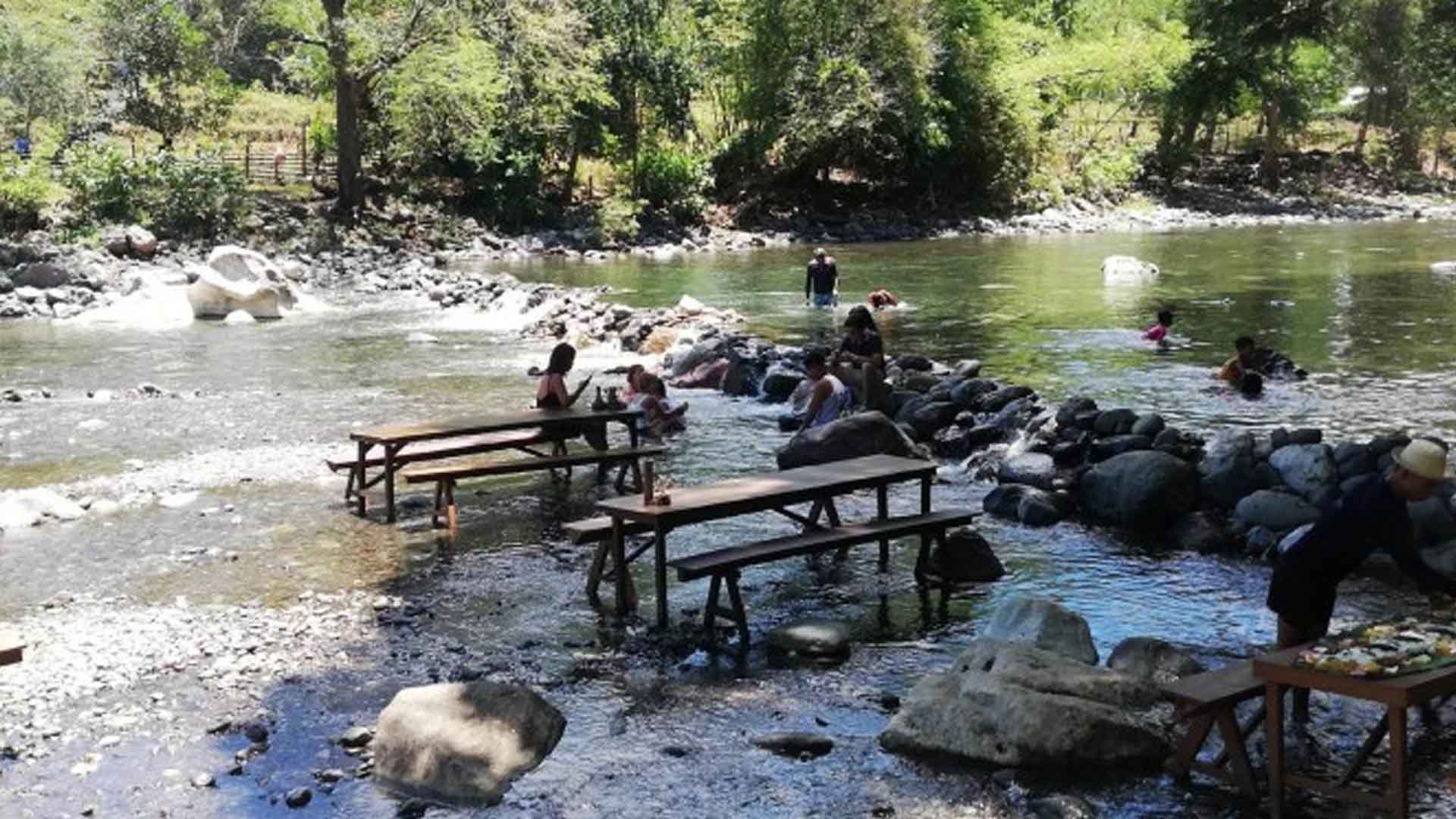Antique Farmers Still Have Enough Water Amid El Niño