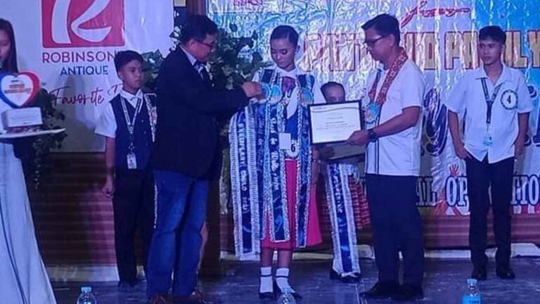 Daughter Of Solo Parent Is Antique’s Pantawid Model Child