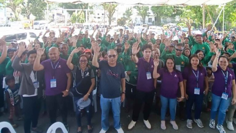 2.6K Residents In Siargao Get PHP13.6 Million TUPAD Pay