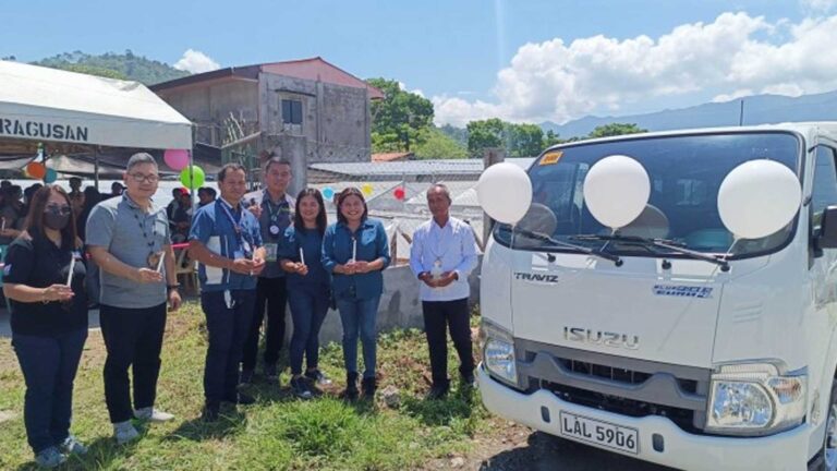 Davao De Oro Farmers Received PHP7.5 Million Aid To Boost Cocoa Production