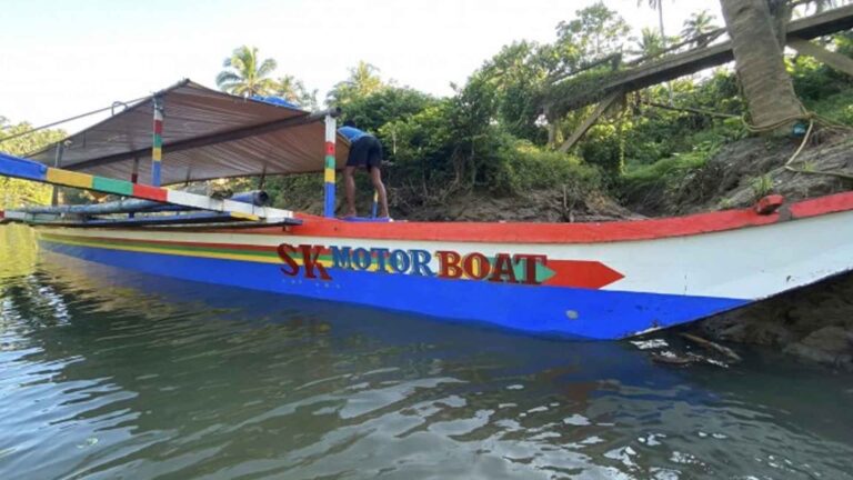 Northern Samar Students Save Fare With Youth Council’s Boat Project