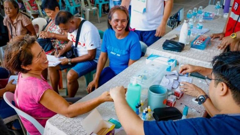 Alaminos City Brings Government Services To Far-Flung Villages