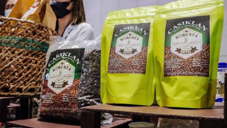 Caraga Farmers Showcase Local Products At PH Coffee Expo