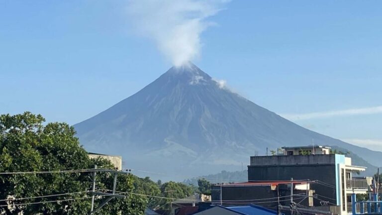 115 Evacuation Centers Readied In Albay Amid Mayon Restiveness