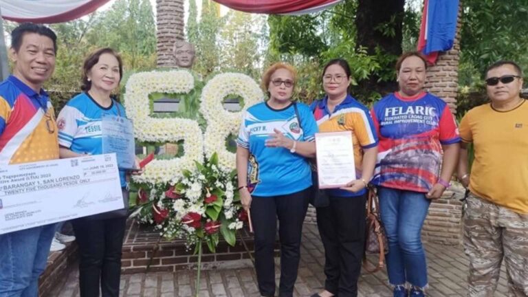 Laoag Awards Outstanding Village Peacemakers