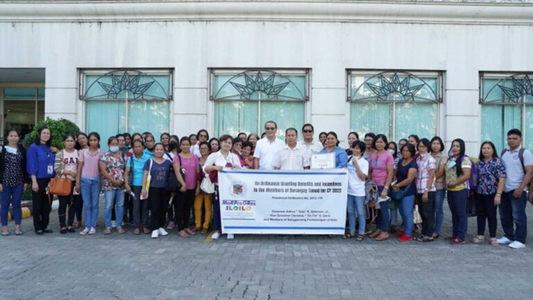 22K Village Watchmen In Iloilo To Get Cash Incentives