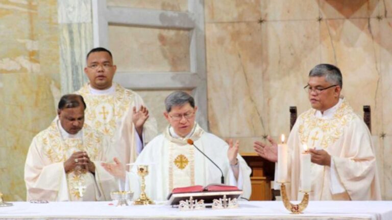 Cardinal Tagle Urges Parents To Teach Children About Jesus