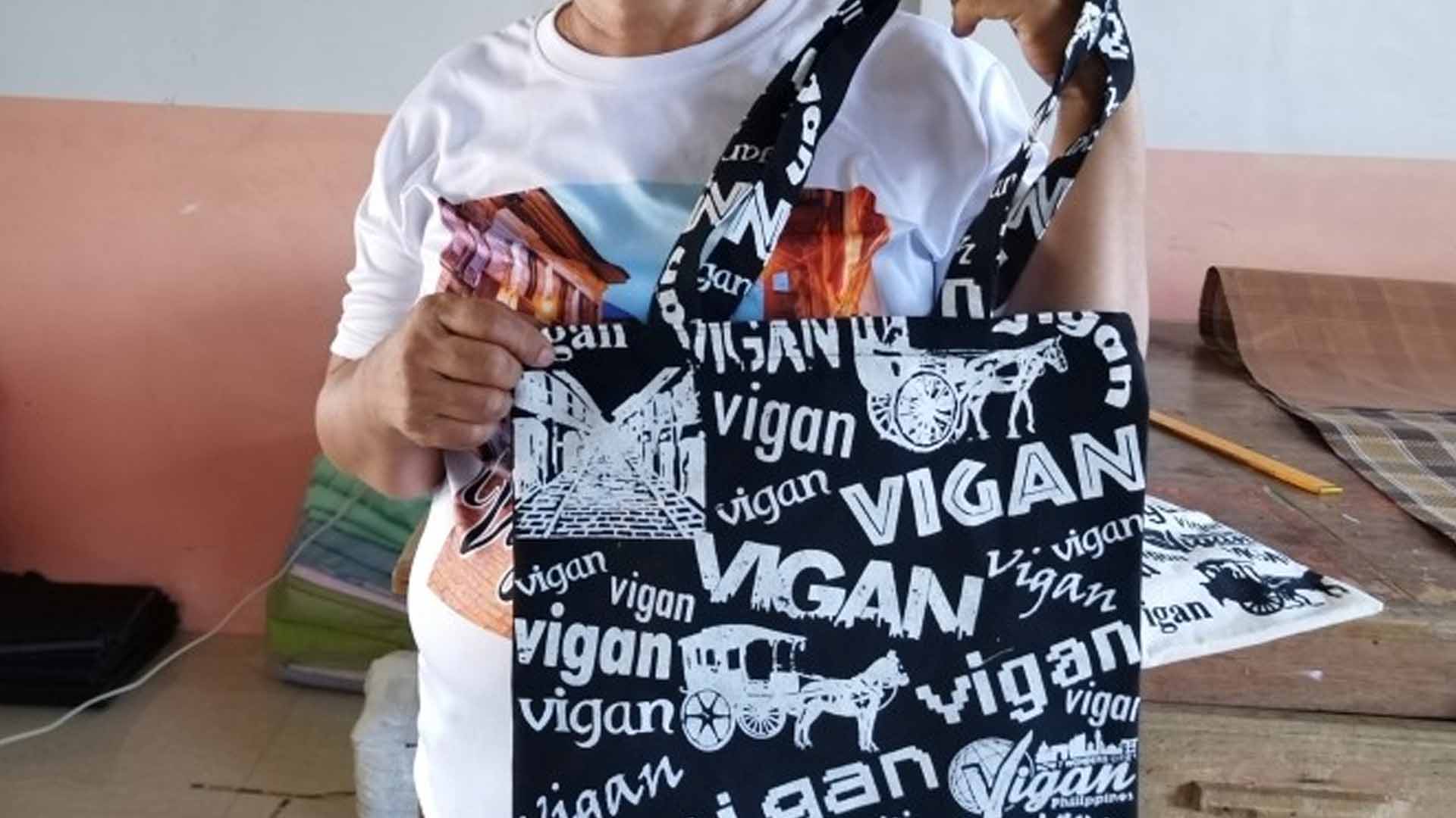 Vigan Bag Maker Grows Business From PHP4 Thousand Capital