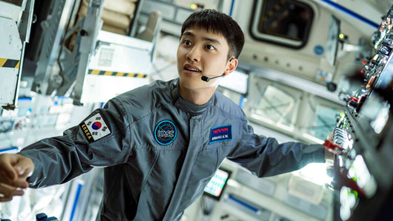 The Moon, Starring Sul Kyung-Gu And EXO’s Doh Kyung-Soo,  Opens In PH Cinemas Aug 16