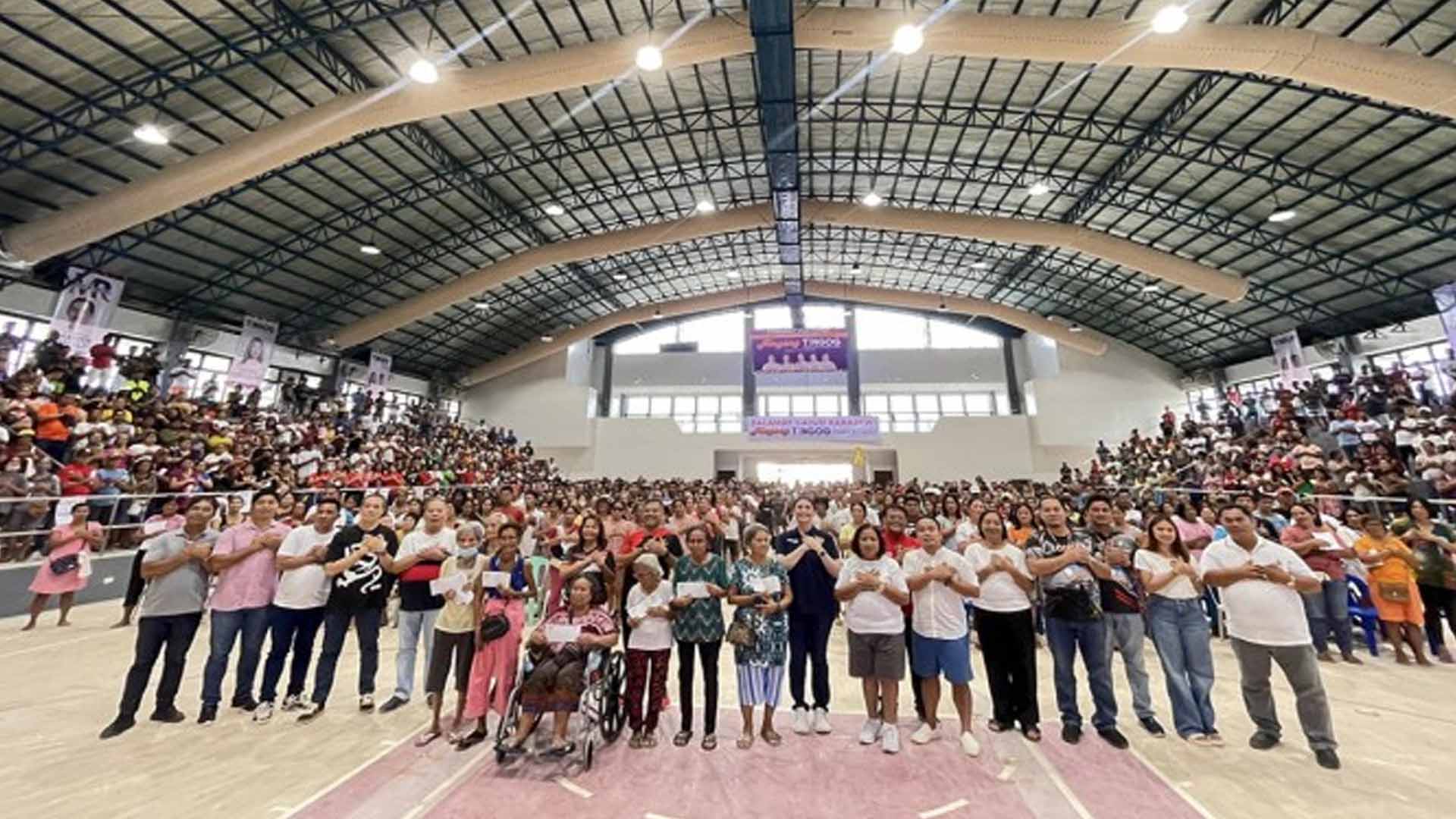 2K Siargao Town Residents Get PHP6 Million DSWD Aid