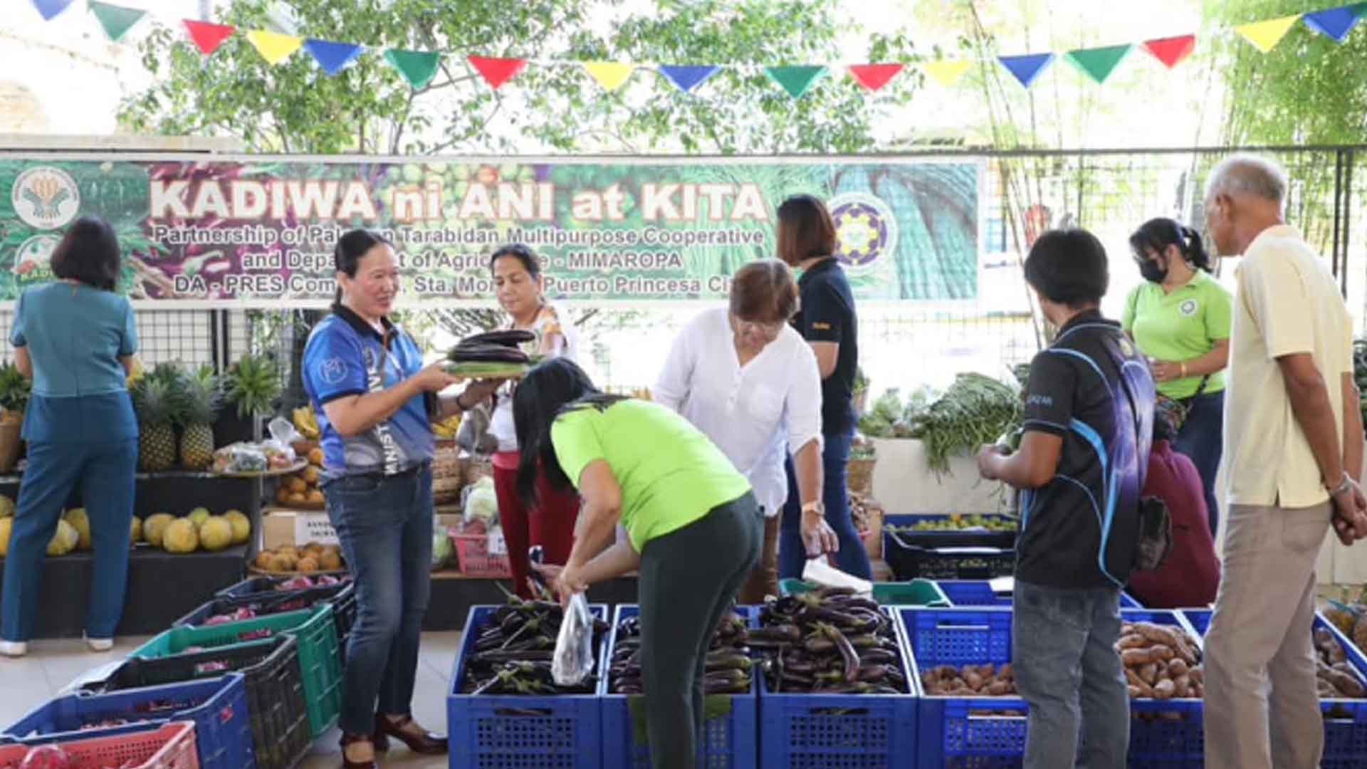 Palaweños Call For Continuity Of ‘Kadiwa Ng Pangulo’