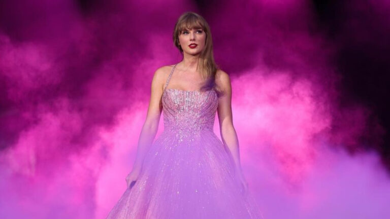 Taylor Swift Breaks The Record For Most Number-One Albums