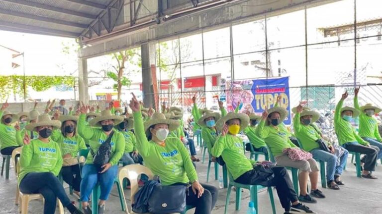 Ilocos Emergency Workers Receives PHP328 Million Cash Aid