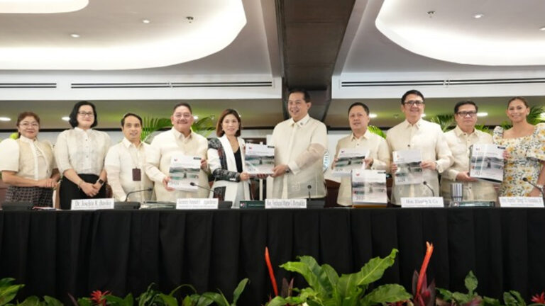 House Receives Proposed PHP5.768 Trillion 2024 National Budget