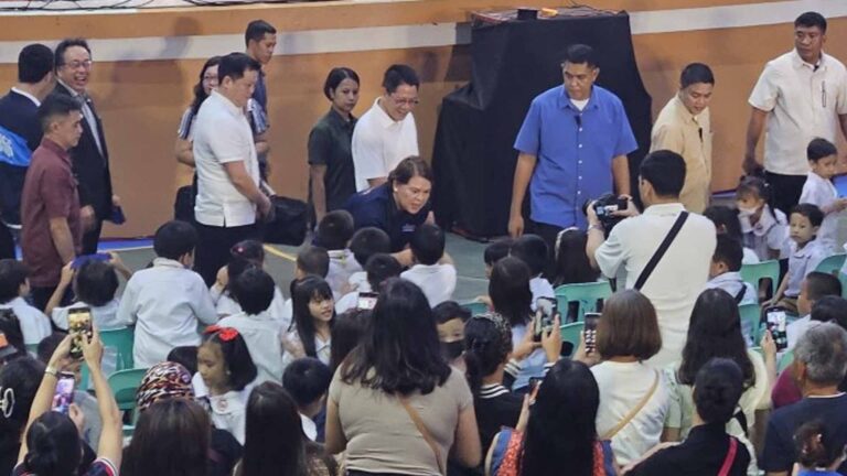 VP Sara Says ‘Tara, Basa!’ Fulfills Her Pledge To Modernize DepEd