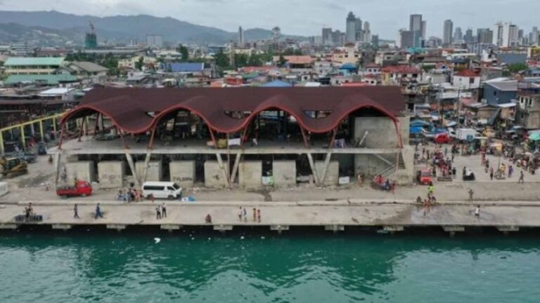 Cebu City Fishmongers Back To Old Trading Hub