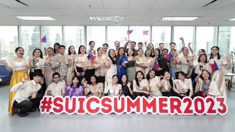 Filipino International Hospitality Students Join Thailand Immersion