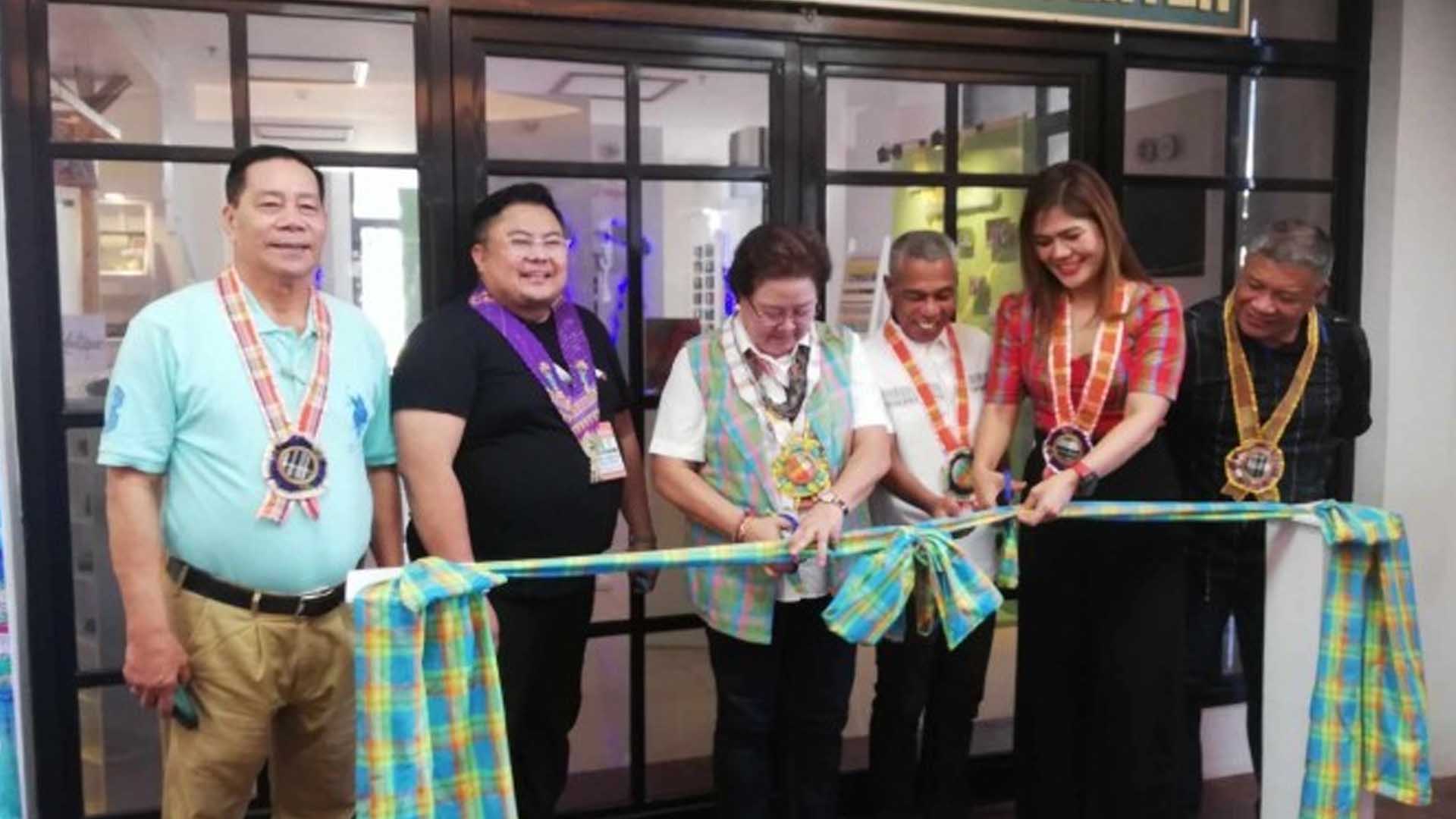 Antique Opens Permanent One-Stop-Shop Tourism Center