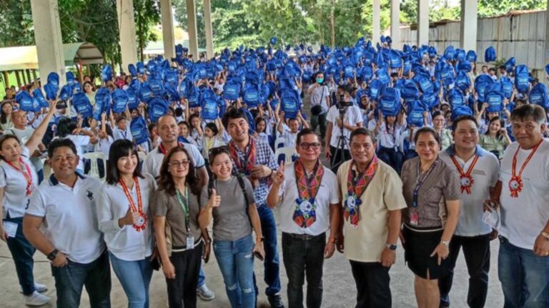 2K Out Of Targeted 27K Learners In Quezon Receive School Supplies