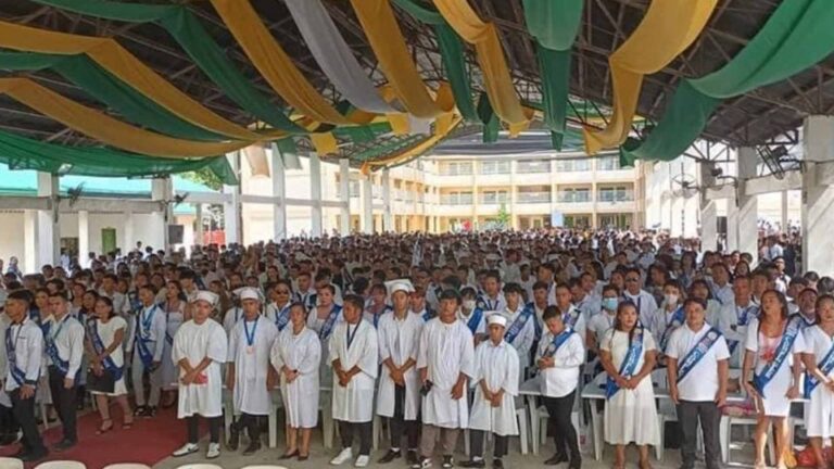158 Inmates In Iloilo City Finish School Through ALS