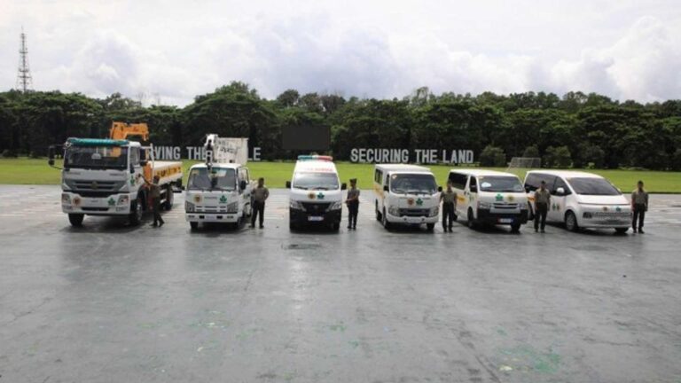 PH Army Gets 6 New Vehicles From AFP Mutual Benefit Association