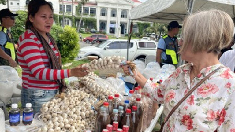 Bazaar Features Quality Livelihood Products In Region 1