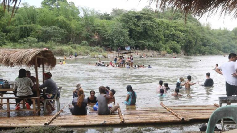 33% Of Filipinos Say Quality Of Life Improved From Last Year