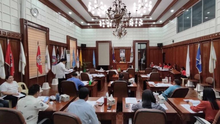 Ilocos Norte Sets Initial PHP2.8 Million Scholarship Fund For Law Students
