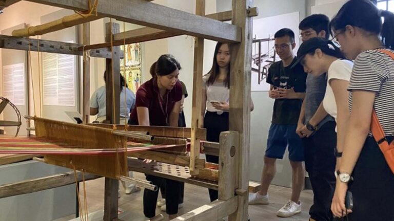 Cosplay To Raise Appreciation Of 19th-Century Women Weavers