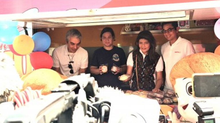 VP Sara Asserts Need For Family Planning, Education During Navotas Visit