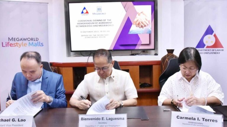 DOLE, Mall Chain Ink Pact On Holding Of More Job Fairs