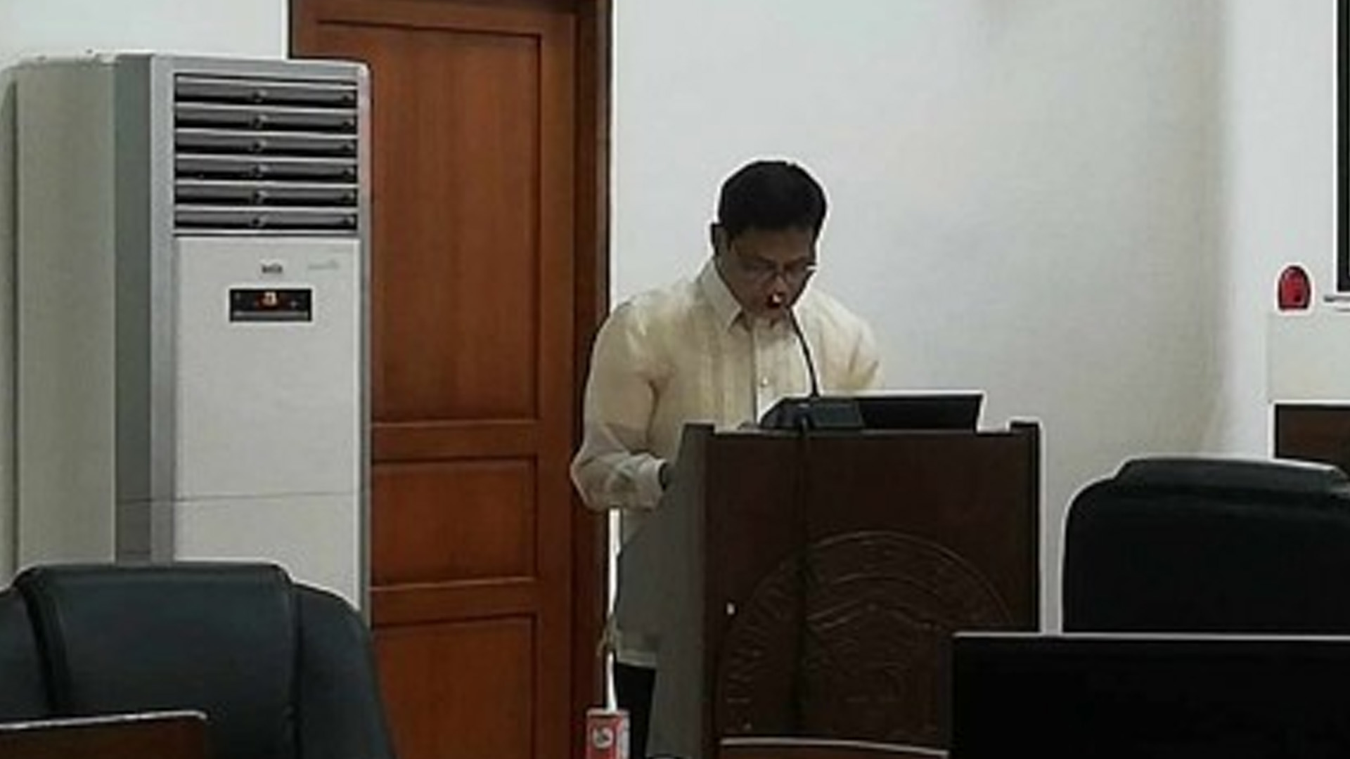 Antique Dads Approve Ordinance For Barangay Health Workers Retention