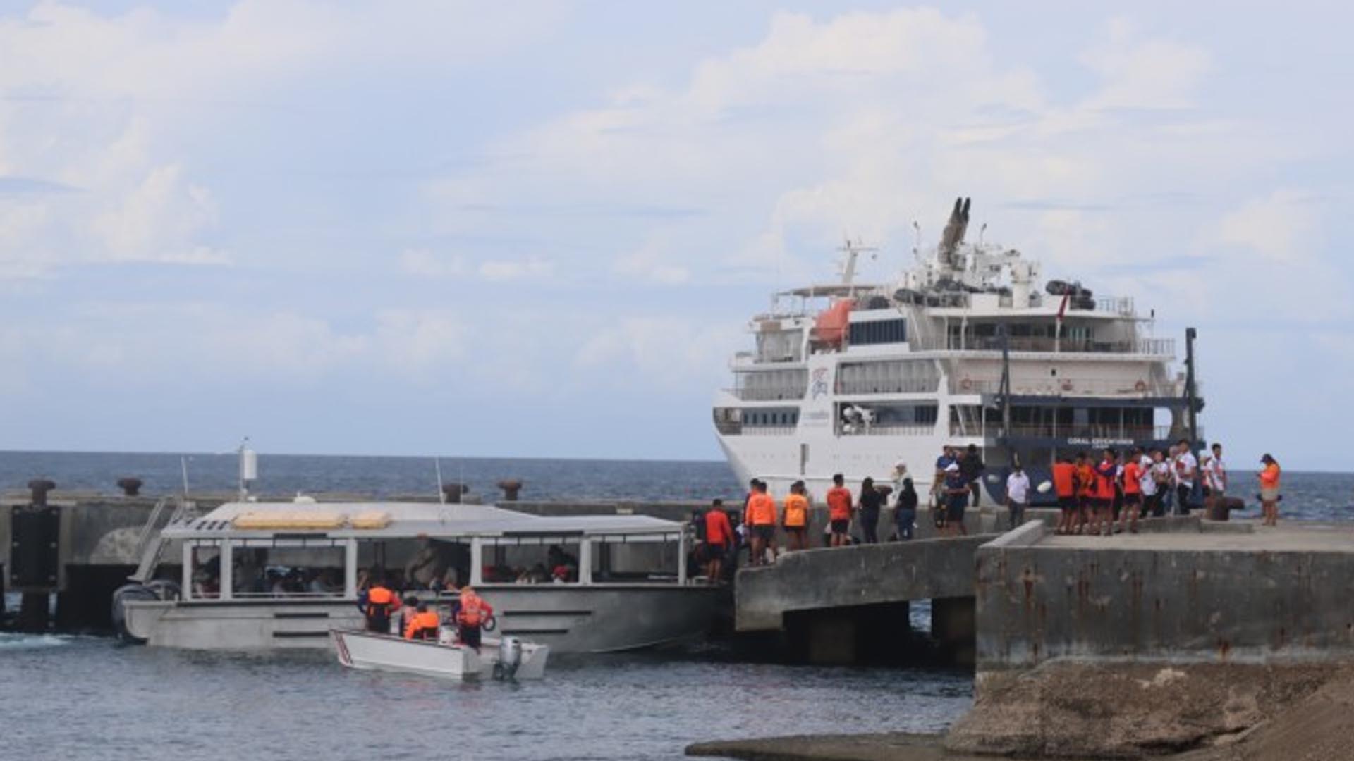 Australian Cruise Ship Docks In Marinduque, Boosting Local Tourism