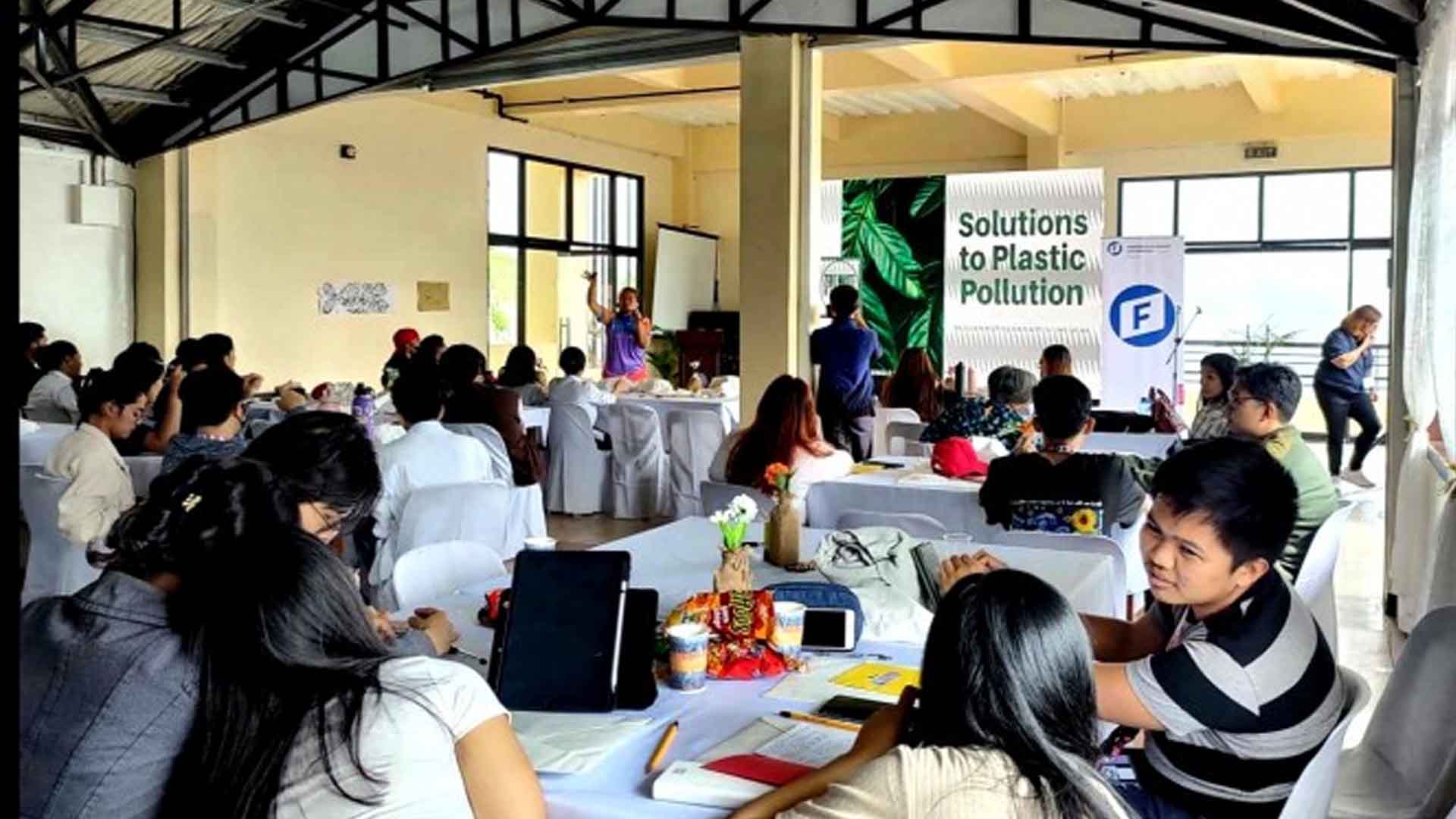 Baguio Students Push For Mondays As Earth Day