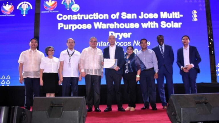 Solar Dryer To Rice In Ilocos Norte Town