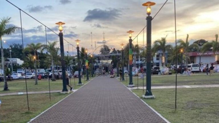 Christmas Village Seen To Draw More Tourists To Legazpi City